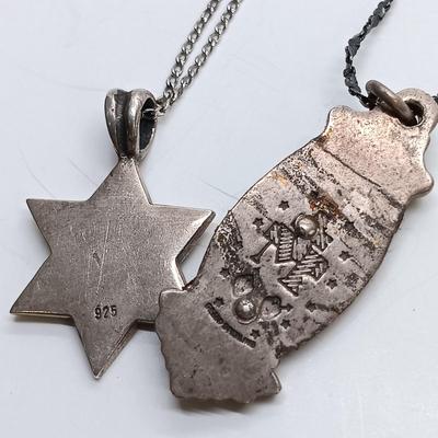 LOT 41: Sterling Silver Collection - Floral Rings, Crosses & More 22.03gtw