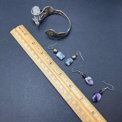 LOT 55: Artisan Designed Silver Plate (Fork) Cuff Bracelet with Raw Clear Quartz and Two Pair of Polished Stone Dangle Earrings