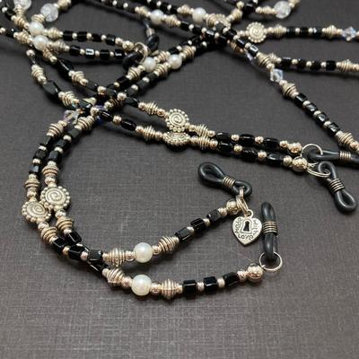 LOT 64: Beautifully Hand Crafted Beaded Eye Glass Holders / Craft Bead Collection