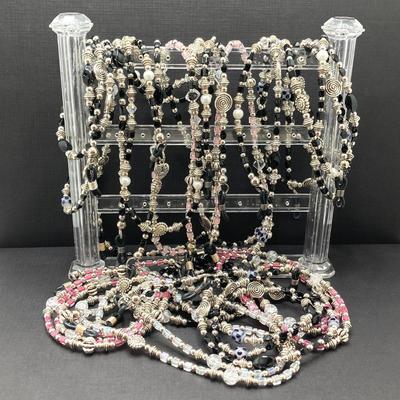 LOT 64: Beautifully Hand Crafted Beaded Eye Glass Holders / Craft Bead Collection