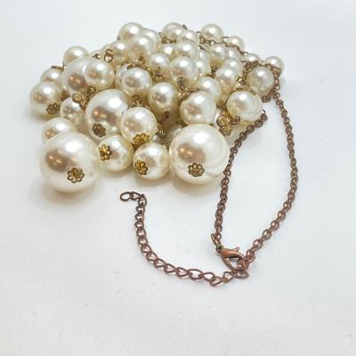 LOT 66: Gorgeous Faux Pearl Statement Necklace with Wrap Bracelet