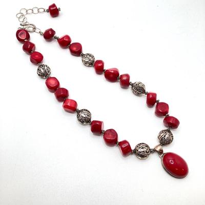 LOT 67: Stunning Vintage Artisan Red Coral / Sterling Pendant Necklace