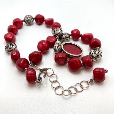 LOT 67: Stunning Vintage Artisan Red Coral / Sterling Pendant Necklace