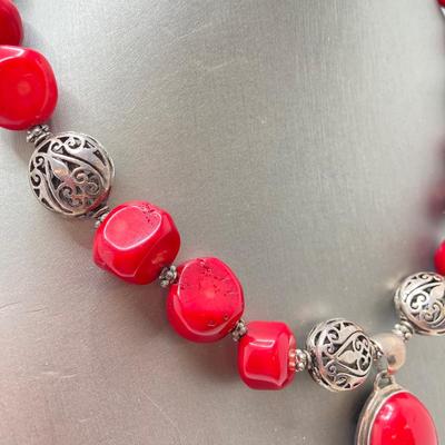 LOT 67: Stunning Vintage Artisan Red Coral / Sterling Pendant Necklace