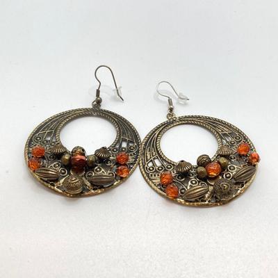 LOT 71: Vintage Jewelry - Polished Stone Pendant Necklaces, Ornate Earrings and More