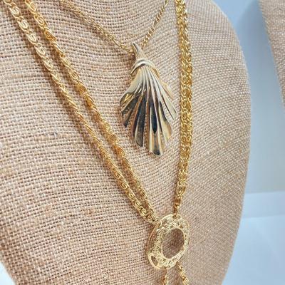 LOT 73: Collection of Vintage Gold Tone Pendant / Statement Necklaces