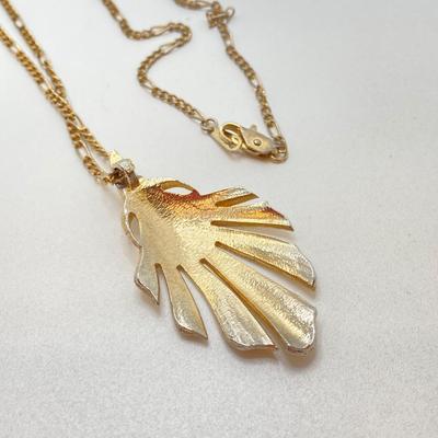 LOT 73: Collection of Vintage Gold Tone Pendant / Statement Necklaces