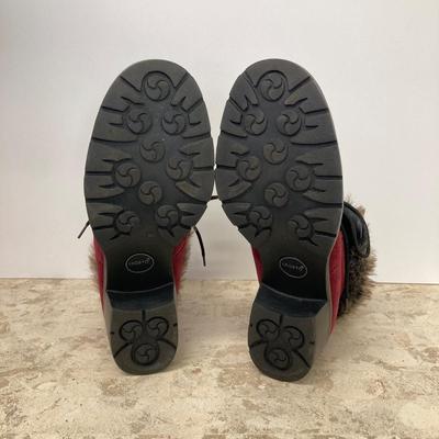 LOT 74: Burgundy Sporto (Holly) Sz 7.5M and Clarks Suede Wedge Ankle Boots Sz 7.5M