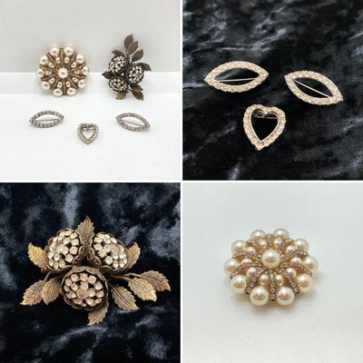 LOT 76: Collection of Vintage Rhinestone / Faux Pearl Brooches / Pins