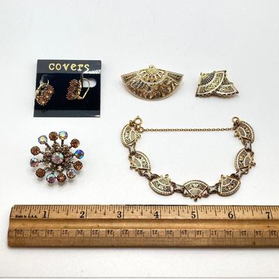LOT 77: Beautiful Collection of Vintage Jewelry - Damascene Three Piece Set, Brooch and Gold Tone Earrings