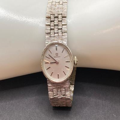 LOT 78: Collection of Watches - Omega, Bulova and Wittnauer Swiss