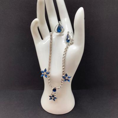 LOT 79: Rhinestone Collection - Necklace, Earrings, Magician Hat and Brooches / Pins