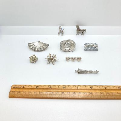 LOT 80: Vintage Brooch / Pin Collection - Silver Tone, Coro, Rhinestone and More