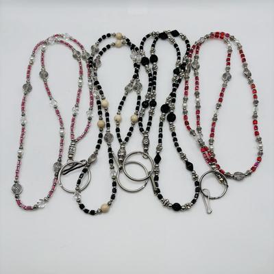LOT 89: Beautiful Hand Crafted Beaded Lanyards/Keys Rings