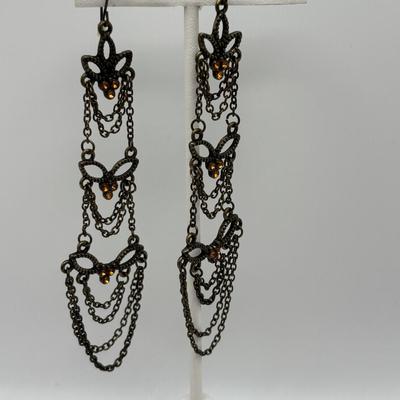 LOT 93: Fashion Jewelry Collection: Two Sisters, Jones New York, Brooches, Earrings