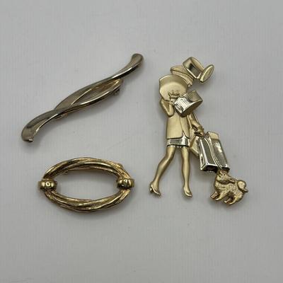 LOT 94: Vintage Gold Tone Brooch Collection- Anne Klein, AJC and more