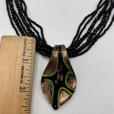 LOT 97: Vintage Crystal/Rhinestone Jewelry Collection