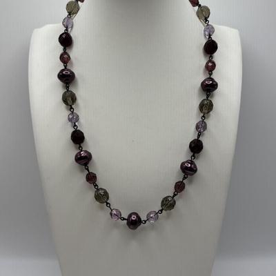 LOT 98: Delicate Beaded Necklaces/Chokes, Filigree Leaf Pendant & More