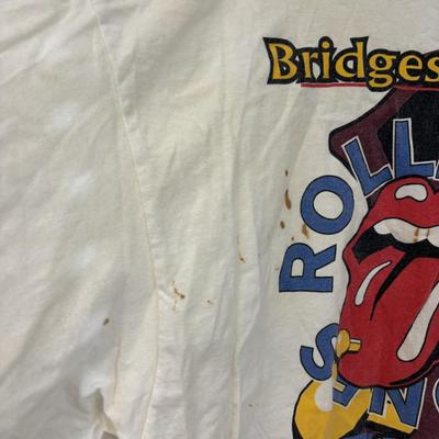 LOT 107: Vintage Rolling Stones Bridge to Babylon 1997 Tour T-Shirt (XL)