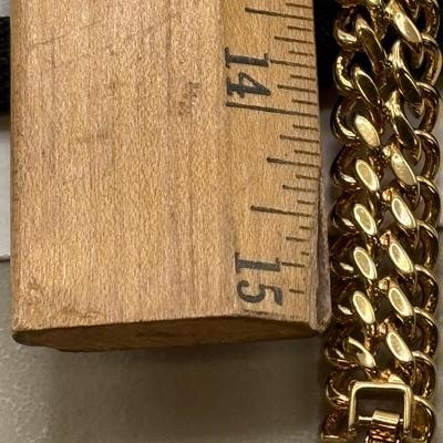 LOT 110: Vintage Gold Tone Monet Fashion Jewelry Collection