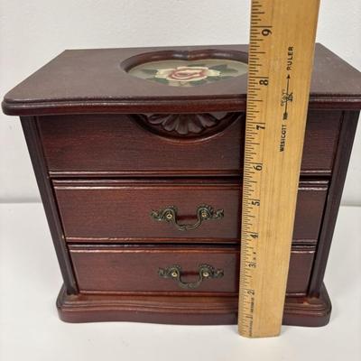 LOT 116: Jewelry Box w/Contents