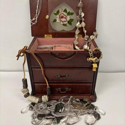 LOT 116: Jewelry Box w/Contents