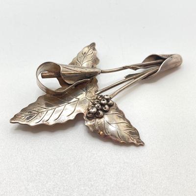 LOT 140: Unique Find - Jack and the Pulpit Sterling Silver Brooch Pin