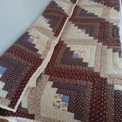 Quilted Bed Cover with Throw Pillow 72 "x 84" Choice B