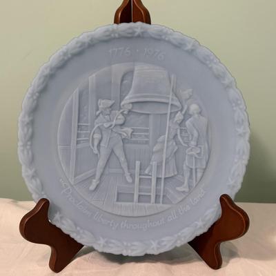 Fenton Bicentennial Commemorative Plates (EC-SF)
