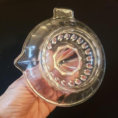 Classic Kitchen - Taylor Smith Platter, Juice-O-Matic and More! (K-KD)