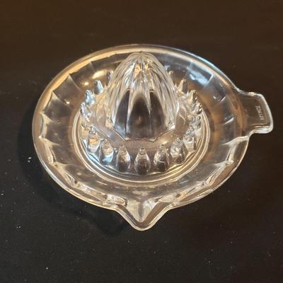 Classic Kitchen - Taylor Smith Platter, Juice-O-Matic and More! (K-KD)