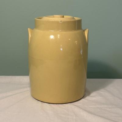 McCoy Pottery, Louisville Stoneware, & More (EC-SF)