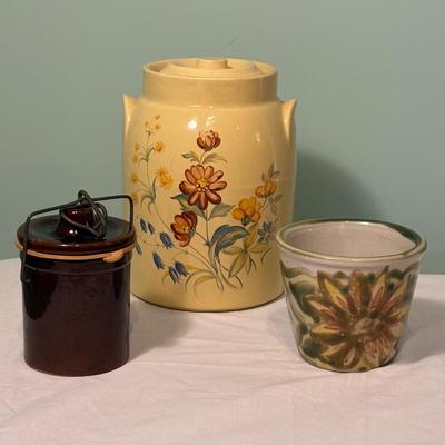 McCoy Pottery, Louisville Stoneware, & More (EC-SF)