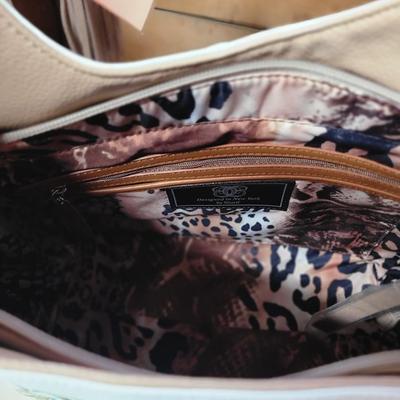 Sale Photo Thumbnail #85: All look to be new and unused