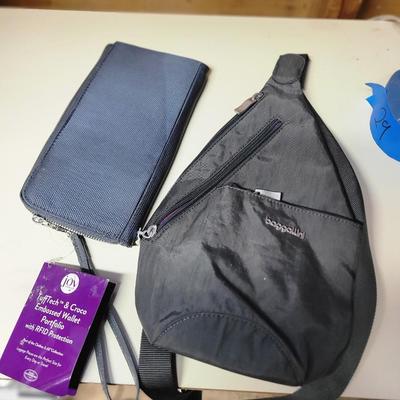 Sale Photo Thumbnail #91: As pictured