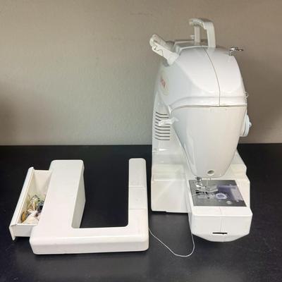 Sale Photo Thumbnail #321: Untested. Does not have power cord or foot pedal.  Made in Brazil.