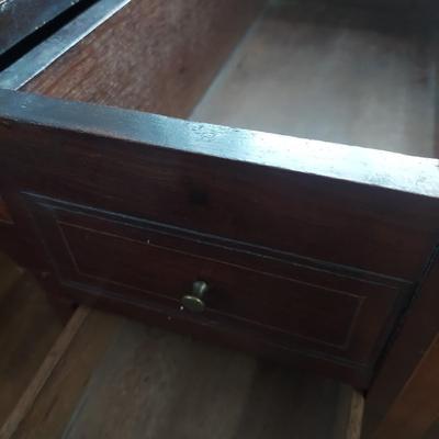 Antique Wood Inlay Vanity w/ Cane Seat Chair (B1-BBL)