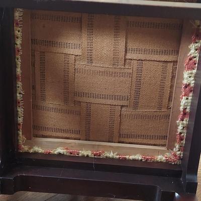 Antique Mahogany Corner Chair (B1-BBL)