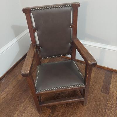 Vintage Children's Chairs (B1-BBL)