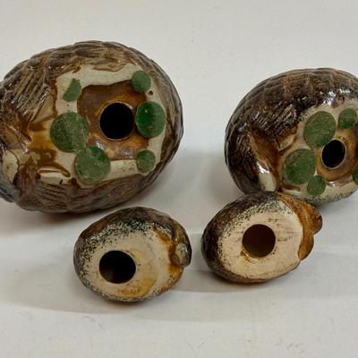 Sale Photo Thumbnail #54: Otagiri Japan ceramic quail figurines, parents & baby birds. Good condition.