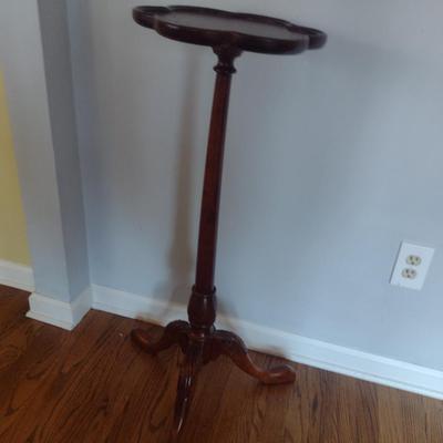 Bombay Wooden Plant Stand