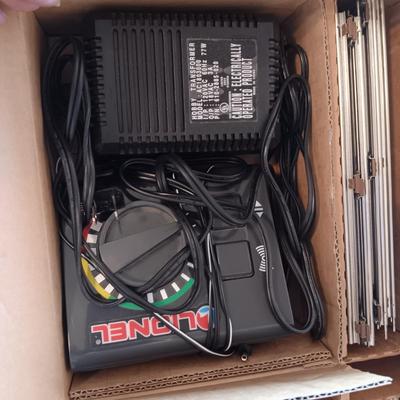 LIKE NEW LIONEL NEW YORK CENTRAL FLYER 0-27 TRAIN SET