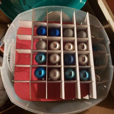 Snowmen, Holiday and Hanukkah Decor (BS2-KD)