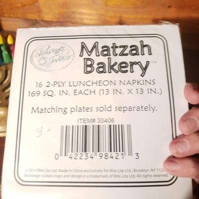 Snowmen, Holiday and Hanukkah Decor (BS2-KD)