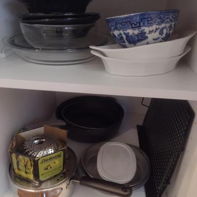 Assorted Kitchen Ware