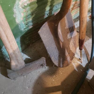 Yard and Tools (BS1-KD)