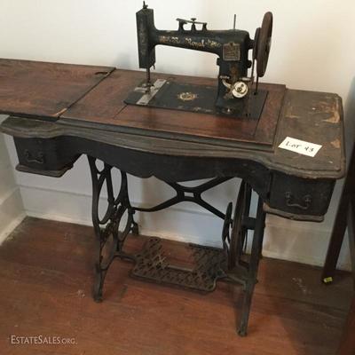 Lot 43 - Antique Royal Sewing Machine in Table & Rolling Office Chair