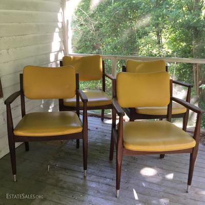 Lot 14: Set of Four Vintage MCM Chairs