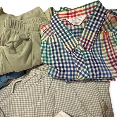 Women’s Clothes/Nightgowns+ Lot