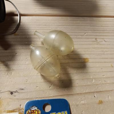 SHIMANO R2000 REEL, NEW LURES, FISHING LINE, BOBBERS AND STRINGER